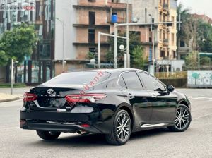 Xe Toyota Camry 2.0Q 2024