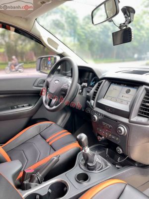 Xe Ford Everest Ambiente 2.0 4x2 MT 2019