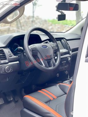 Xe Ford Everest Ambiente 2.0 4x2 MT 2019