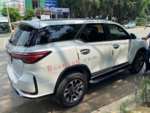 Xe Toyota Fortuner Legender 2.4L 4x2 AT 2022