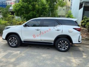 Xe Toyota Fortuner Legender 2.4L 4x2 AT 2022