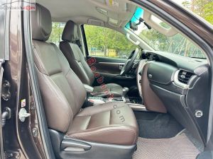 Xe Toyota Fortuner 2.7V 4x2 AT 2019