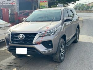 Xe Toyota Fortuner 2.4L 4x2 MT 2022