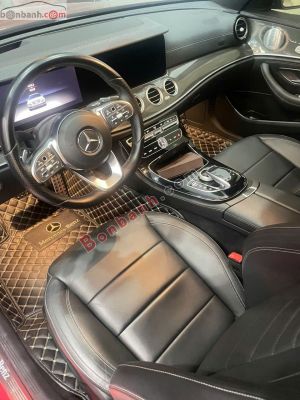 Xe Mercedes Benz E300 AMG 2019