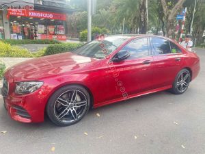 Xe Mercedes Benz E300 AMG 2019