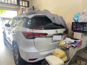 Xe Toyota Fortuner 2.4G 4x2 AT 2021