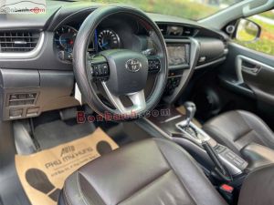 Xe Toyota Fortuner 2.4G 4x2 AT 2019