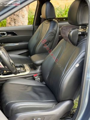 Xe Kia Carnival Signature 2.2D 2023