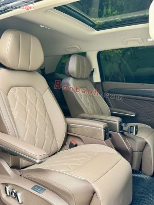 Xe Volkswagen Viloran Luxury 2024
