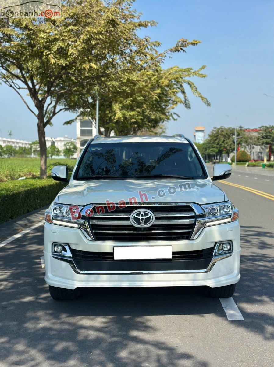 Toyota Land Cruiser VX.R 4.6 V8 2018
