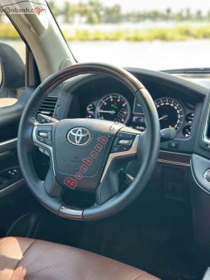 Xe Toyota Land Cruiser VX.R 4.6 V8 2018