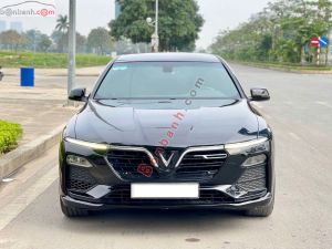 Xe VinFast Lux A 2.0 Base 2.0 AT 2020