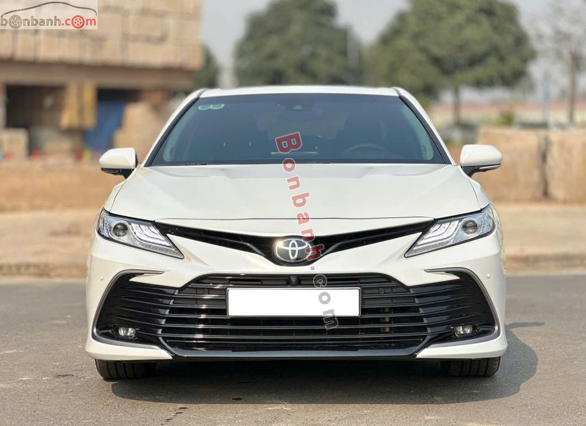 Toyota Camry 2.5Q 2022