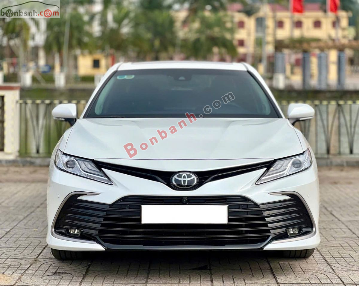 Toyota Camry 2.5Q 2022