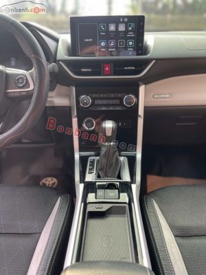 Xe Toyota Veloz Cross Top 1.5 CVT 2023