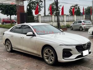 Xe VinFast Lux A 2.0 Tiêu chuẩn 2022