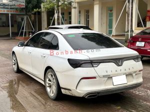 Xe VinFast Lux A 2.0 Tiêu chuẩn 2022