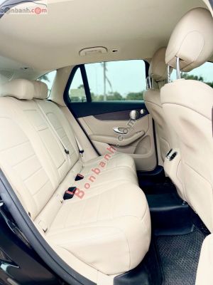 Xe Mercedes Benz GLC 200 4Matic 2022