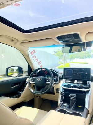 Xe Toyota Land Cruiser 3.5 V6 2023