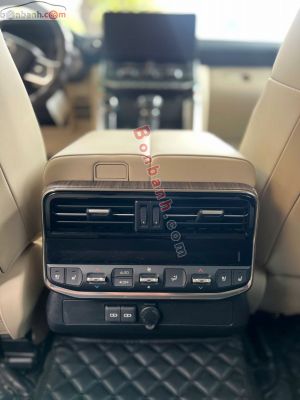 Xe Toyota Land Cruiser 3.5 V6 2023