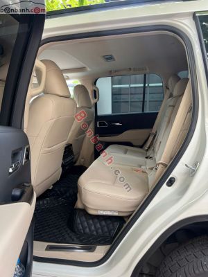 Xe Toyota Land Cruiser 3.5 V6 2023