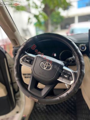 Xe Toyota Land Cruiser 3.5 V6 2023