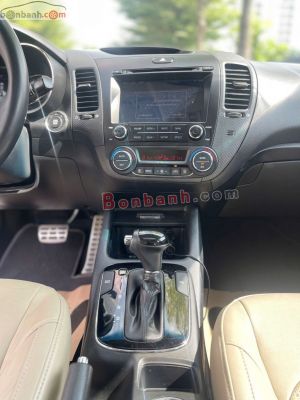 Xe Kia Cerato 1.6 AT 2018