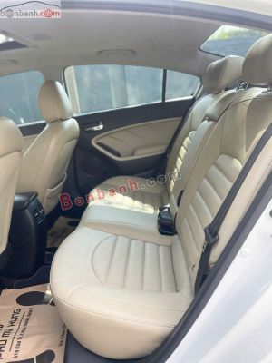 Xe Kia Cerato 1.6 AT 2018