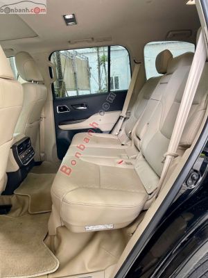 Xe Toyota Land Cruiser 3.5 V6 2023