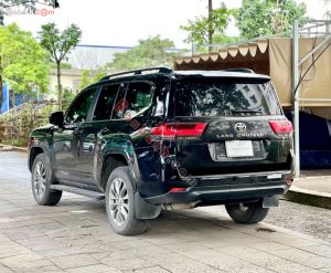 Xe Toyota Land Cruiser 3.5 V6 2023