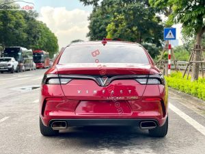Xe VinFast Lux A 2.0 Plus 2.0 AT 2021