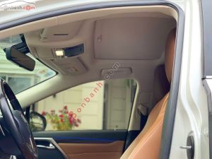 Xe Lexus RX 300 2021