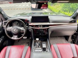 Xe Lexus LX 570 2020
