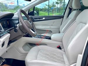 Xe Volkswagen Viloran Luxury 2024