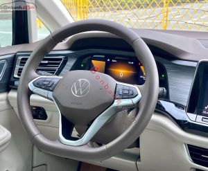 Xe Volkswagen Viloran Luxury 2024