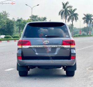 Xe Toyota Land Cruiser 4.6 V8 2019