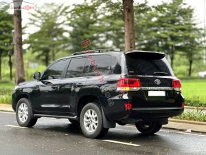 Xe Toyota Land Cruiser 4.6 V8 2020