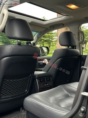 Xe Toyota Land Cruiser 4.6 V8 2020