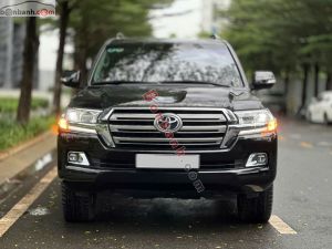 Xe Toyota Land Cruiser 4.6 V8 2020