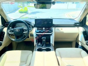 Xe Toyota Land Cruiser 3.5 V6 2024