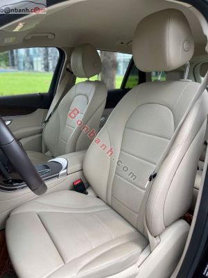 Xe Mercedes Benz GLC 200 4Matic 2022