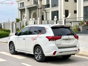 Xe Mitsubishi Outlander Premium 2.0 CVT 2022