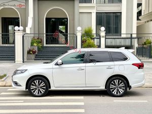 Xe Mitsubishi Outlander Premium 2.0 CVT 2022