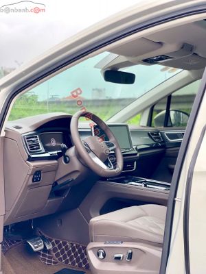 Xe Volkswagen Viloran Luxury 2024