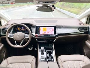 Xe Volkswagen Viloran Luxury 2024