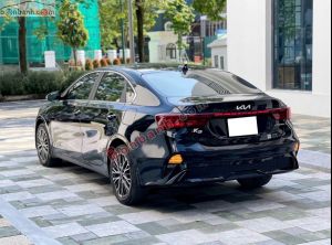 Xe Kia K3 Premium 2.0 AT 2022