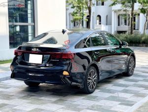 Xe Kia K3 Premium 2.0 AT 2022