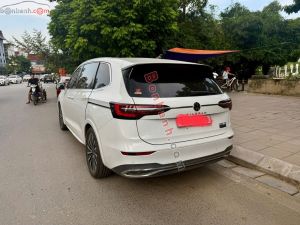 Xe Volkswagen Viloran Luxury 2024