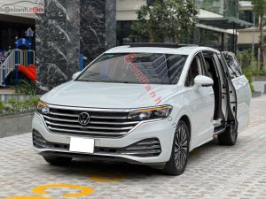 Xe Volkswagen Viloran Luxury 2024