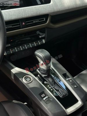 Xe Mitsubishi Xforce Premium 2024